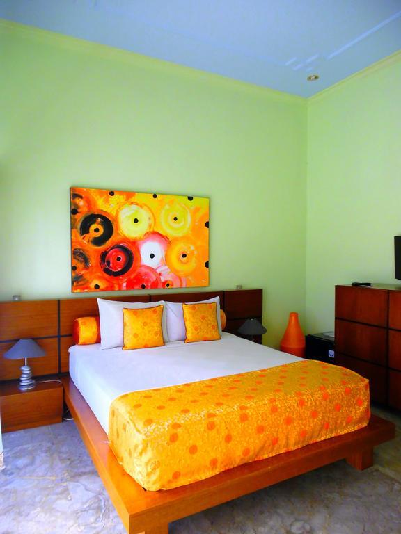 Lazy Monkey Senggigi Exterior photo