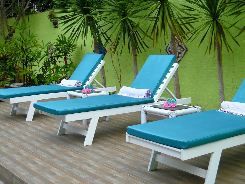 Lazy Monkey Senggigi Exterior photo