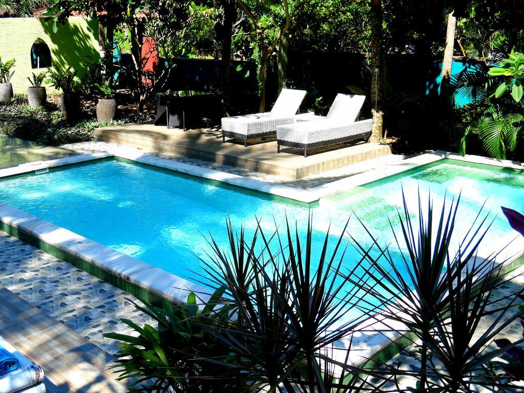Lazy Monkey Senggigi Exterior photo