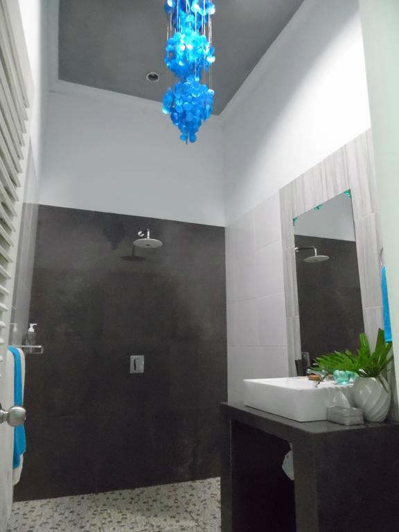 Lazy Monkey Senggigi Exterior photo