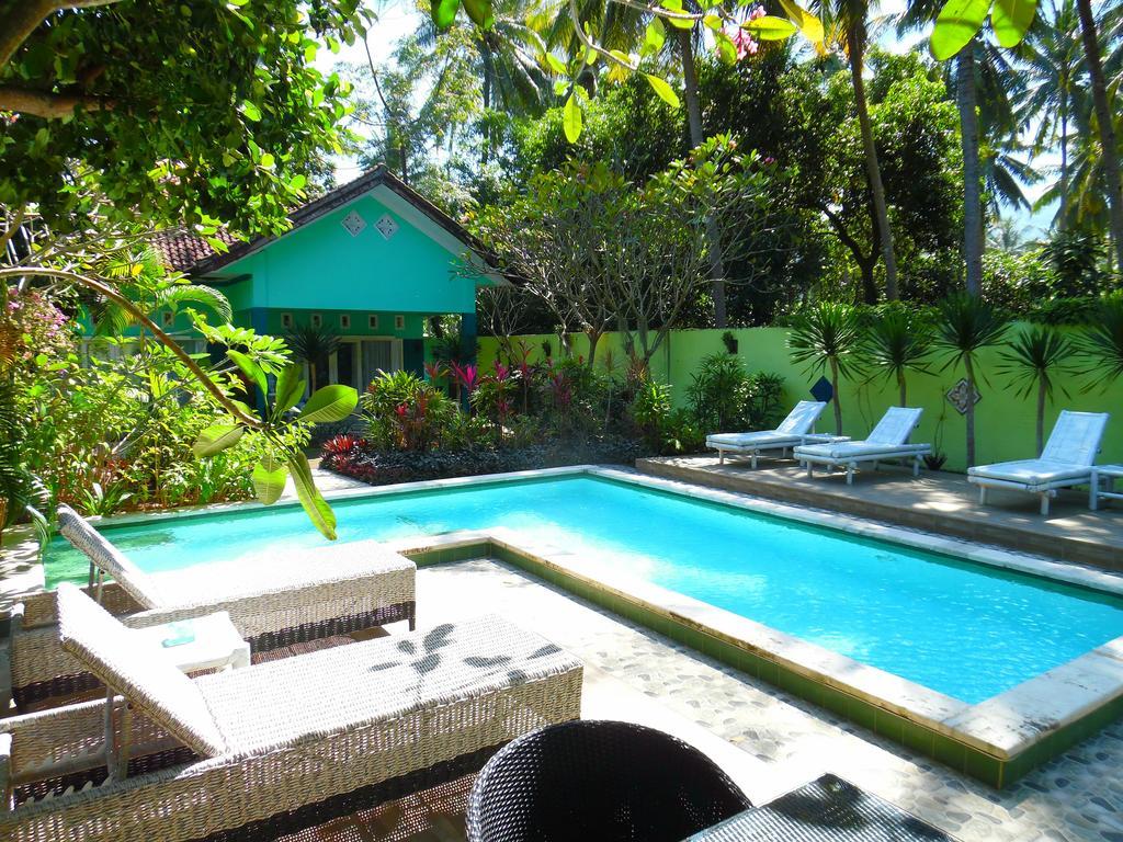 Lazy Monkey Senggigi Exterior photo